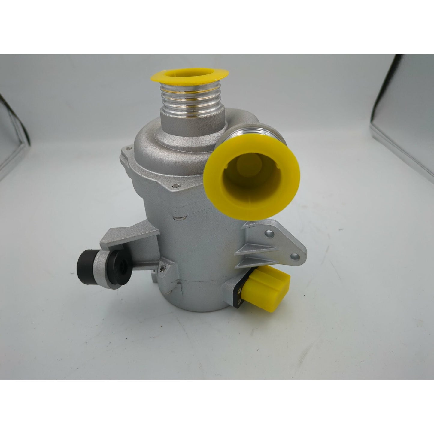 Electric water pump for BMW E82 E88 E90 E60 - 11517586929