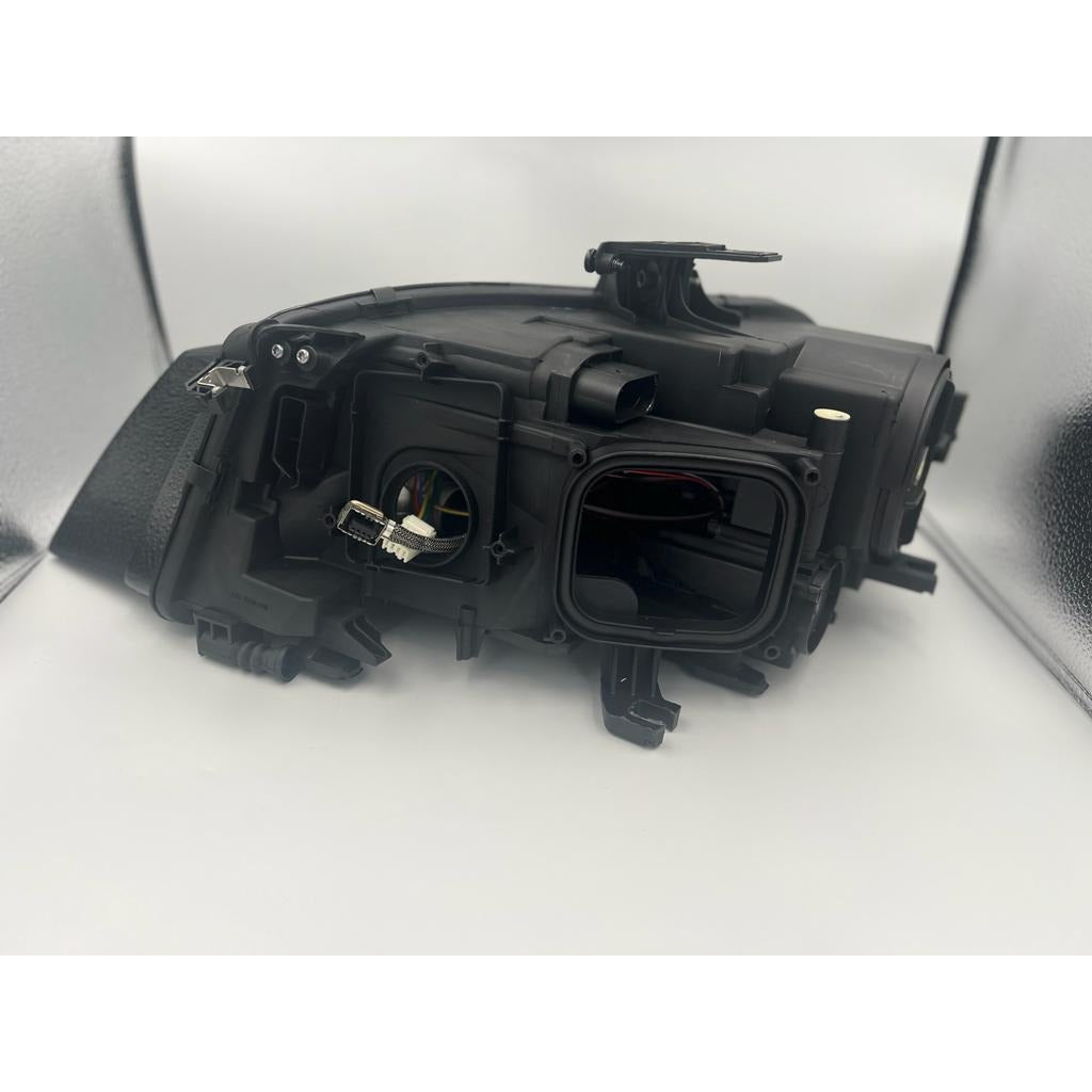 Headlight Xenon OEM Audi A4 B8 Preface